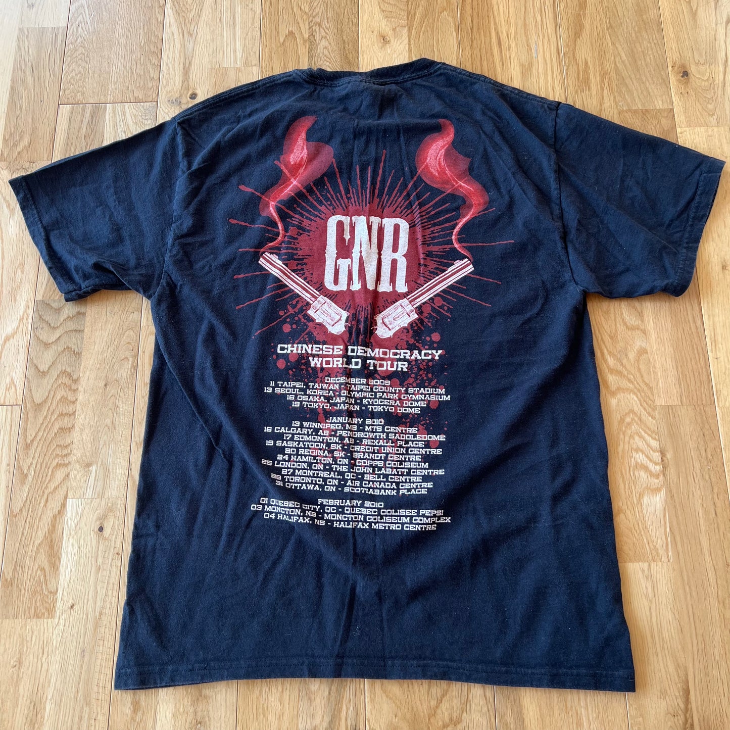 GUNS N ROSES CHINESE DEMOCRACY WORLD TOUR T-SHIRT M