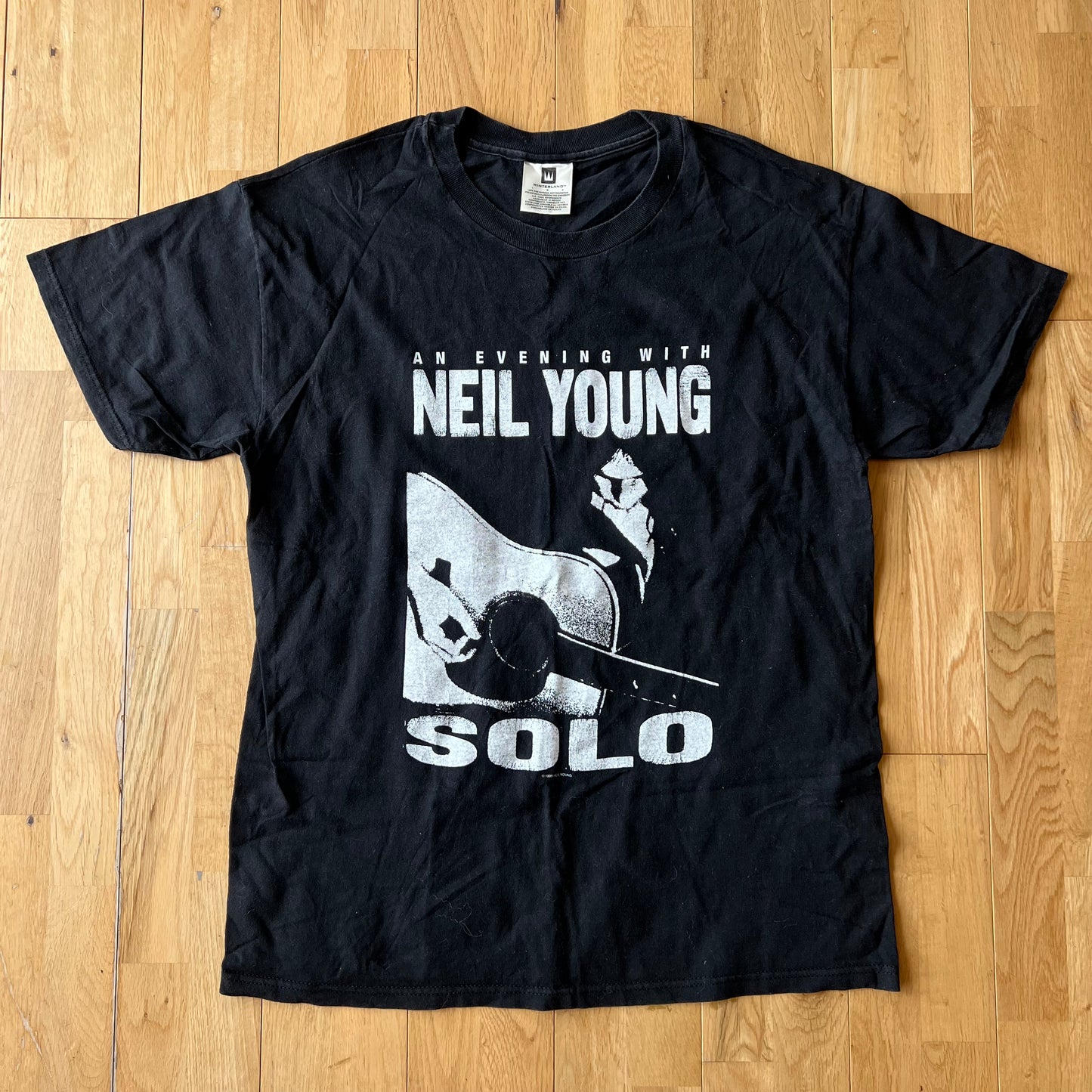 VINTAGE 1999 AN EVENING WITH NEIL YOUNG SOLO T-SHIRT LARGE