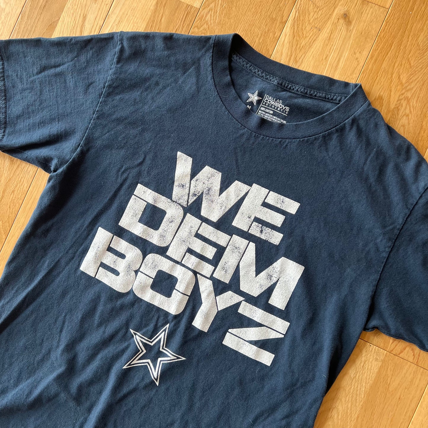 DALLAS COWBOYS AUTHENTIC WE DEM BOYZ T-SHIRT MEDIUM